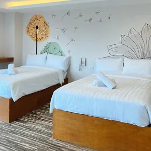 Lea Robert Pampanga By Reddoorz Hotel